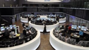 Chỉ số châu Âu mở cửa giảm điểm khi tuần mới bắt đầu