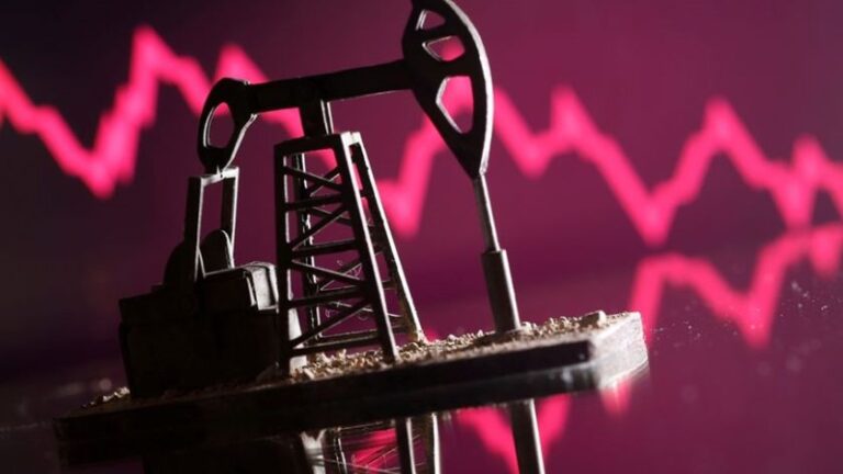 Giá dầu Brent có thể vượt 85 USD/thùng nếu xuất khẩu dầu Nga giảm mạnh