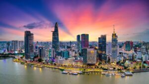 Việt Nam Đón Chu Kỳ Tăng Trưởng Mạnh Mẽ - Dragon Capital Nhận Định