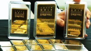 Giá Vàng Châu Á Giảm Nhẹ Trước Khi Bắt Đầu Phục Hồi